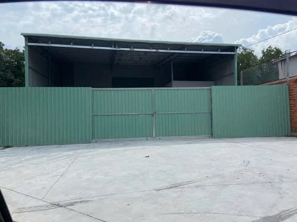 Cho thuê Kho Xưởng Tân Vĩnh Hiệp, Tân Uyên, Bình Dương gần KCN Sóng Thần 3 Diện tích Xưởng  500m2