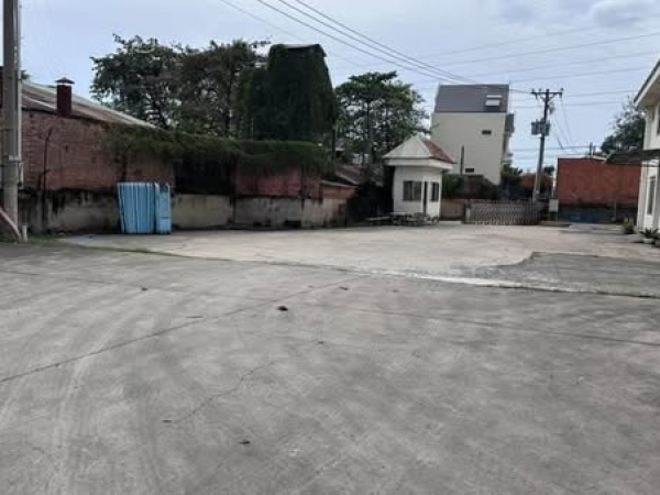 Cho thuê kho tại ngã tư Bình Chuẩn, Thuận An, Bình Dương Diện tích kho 1.200m2