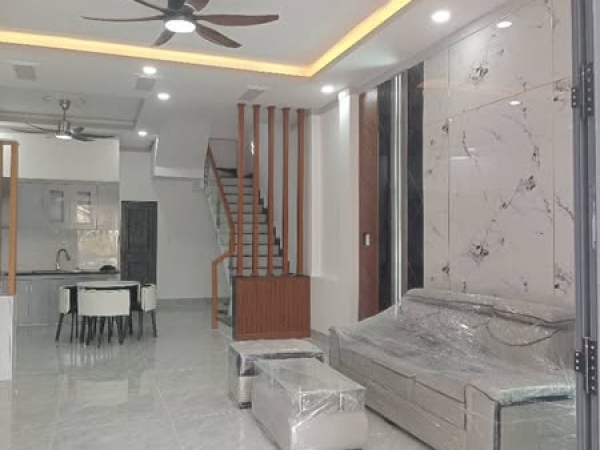 Bán nhà phố đã hoàn công 1 trệt 2 lầu gần Aeon Mall và KCN VSIP Thuận An Bình Dương