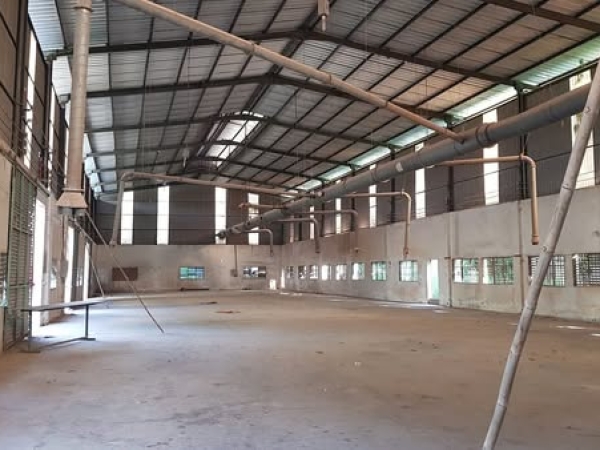 BÁN XƯỞNG gần 13.000m2 - Bến Cát, Bình Dương