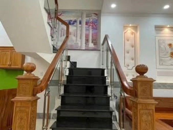 Bán nhà phố 5x20m Tại Bình Chuẩn,tp Thuận An Bình Dương mặt tiền buôn bán